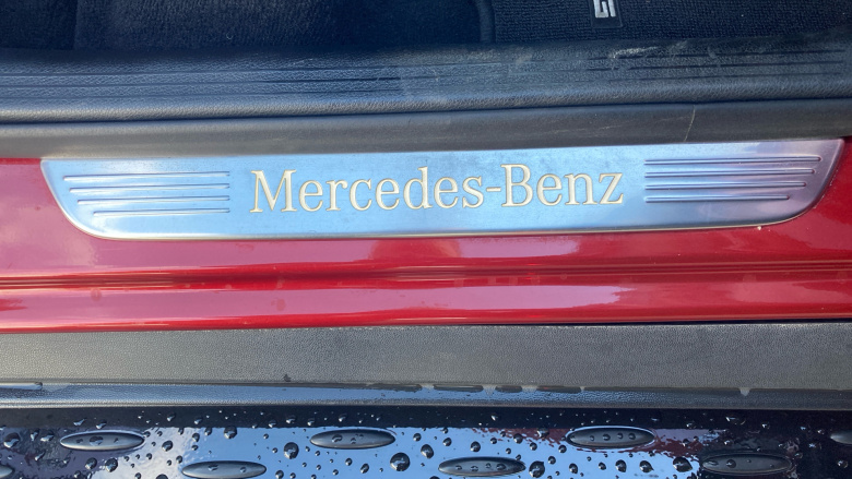 Mercedes-Benz GLC 250 4Matic AMG Line Premium Plus 5dr 9G-Tronic Petrol Estate